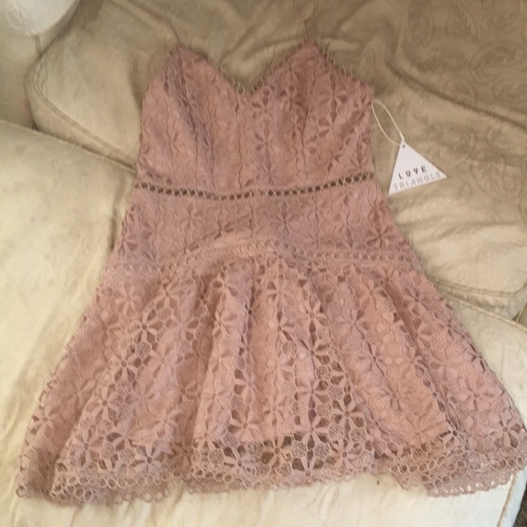 NWT WOMENS LOVE TRIANGLE FLORAL CROCHET CAMI SKATER DRESS - Picture 6 of 16